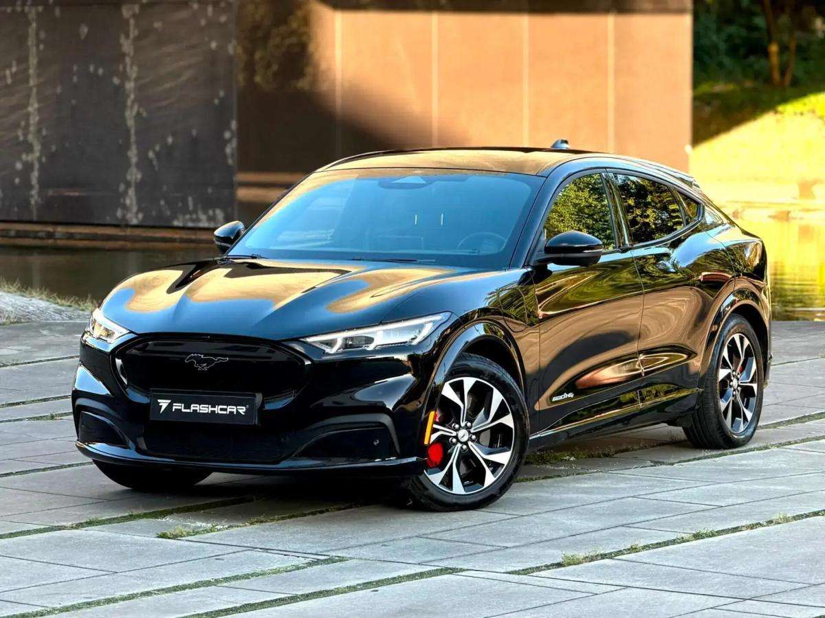ford-mustang-mach-e-2023-eletrico-0cc