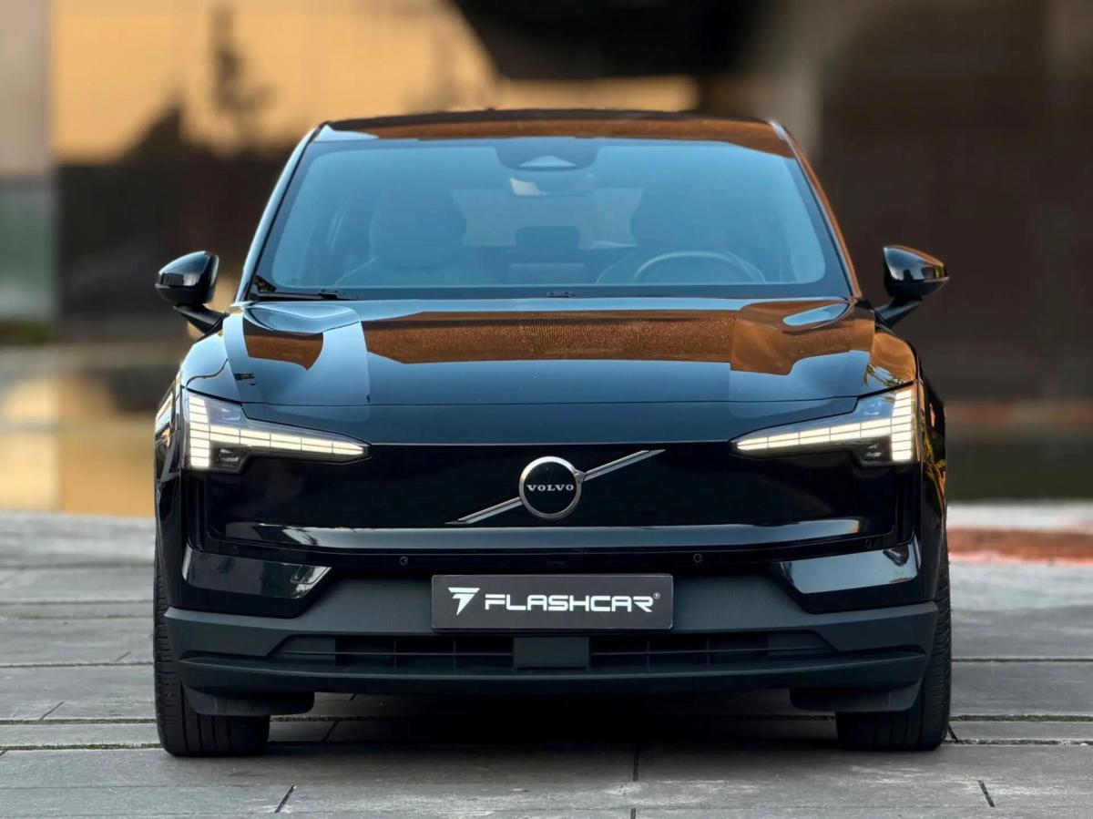volvo-ex30-2024-eletrico-0cc
