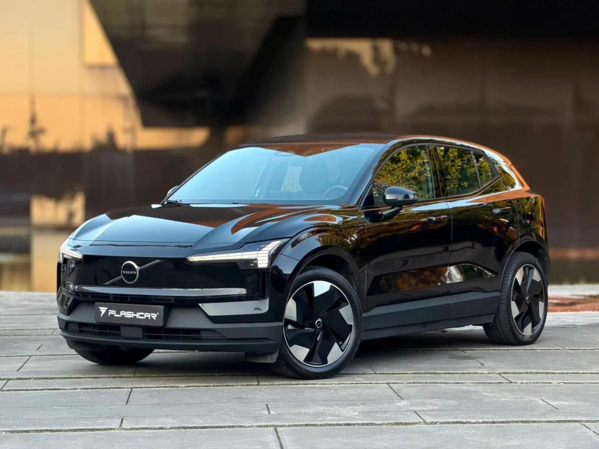 volvo-ex30-2024-eletrico-0cc