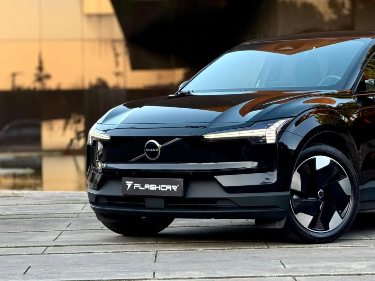 volvo-ex30-2024-eletrico-0cc