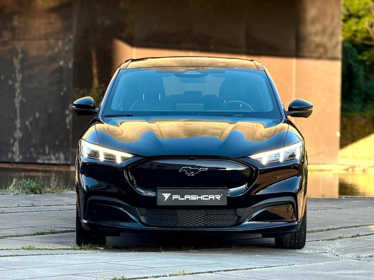 ford-mustang-mach-e-2023-eletrico-0cc