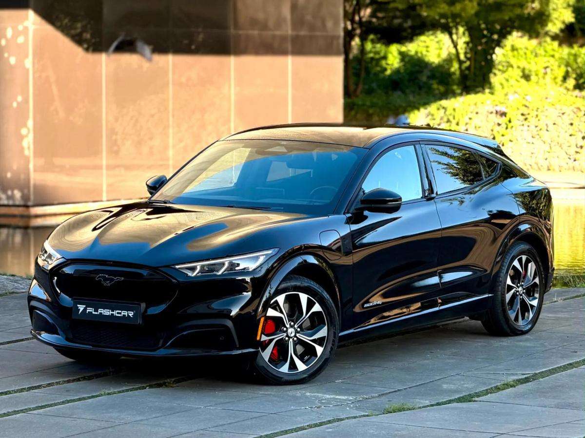 ford-mustang-mach-e-2023-eletrico-0cc