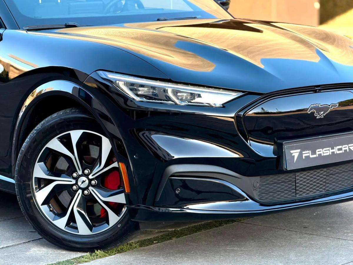 ford-mustang-mach-e-2023-eletrico-0cc