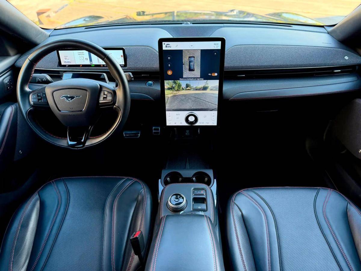 ford-mustang-mach-e-2023-eletrico-0cc