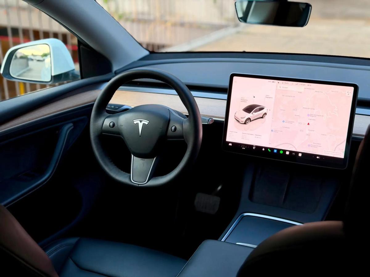 tesla-model-y-2023-eletrico-0cc