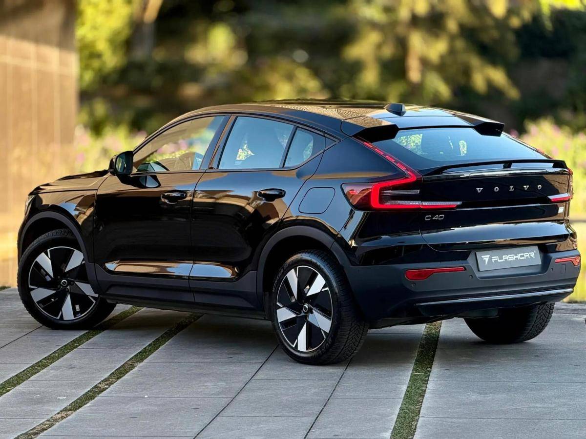 volvo-c40-2023-eletrico-0cc