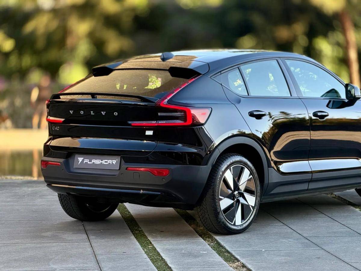 volvo-c40-2023-eletrico-0cc