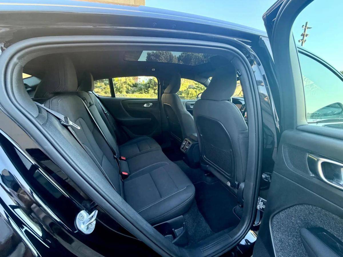 volvo-c40-2023-eletrico-0cc