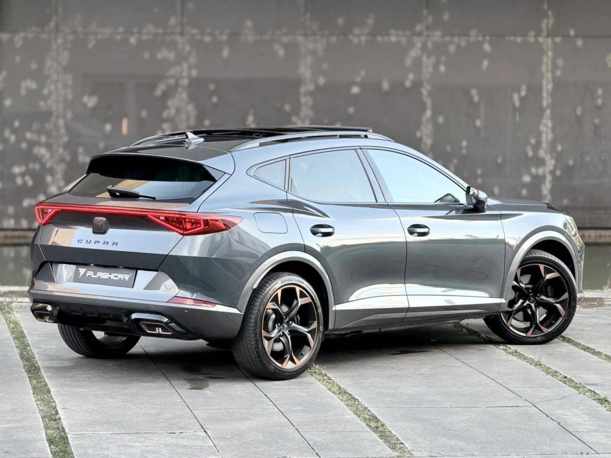 cupra-formentor-2024-hibrido-a-gasolina-1395cc