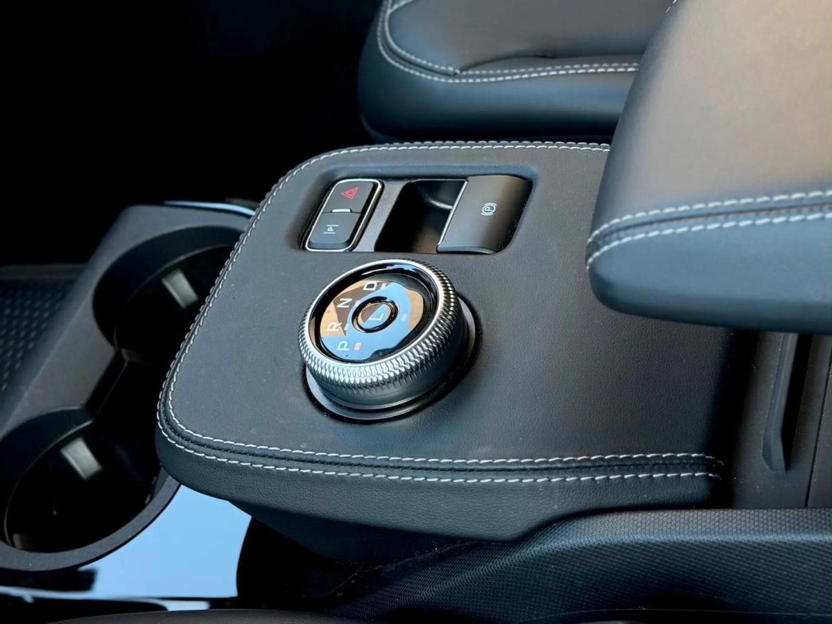 ford-mustang-mach-e-2024-eletrico-0cc
