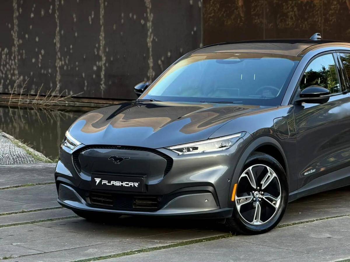 ford-mustang-mach-e-2024-eletrico-0cc