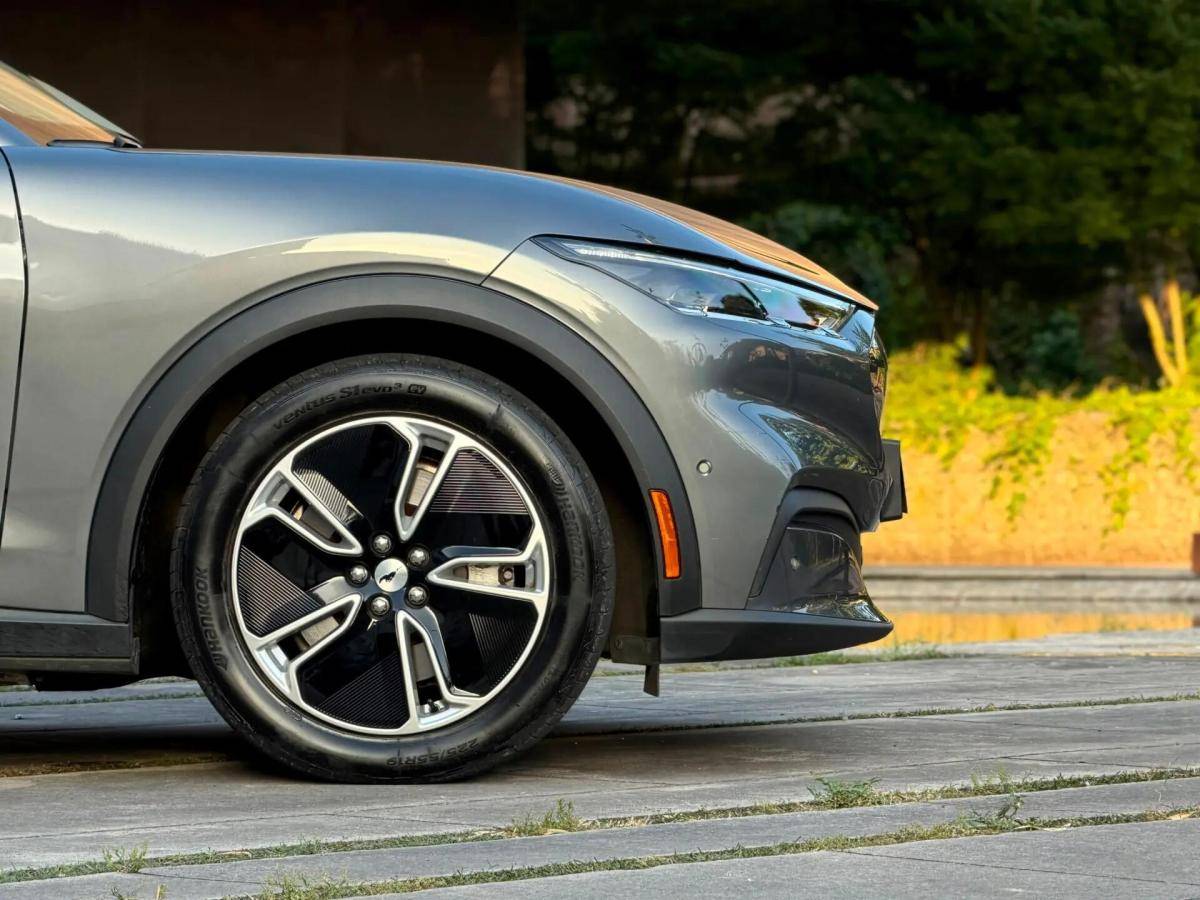ford-mustang-mach-e-2024-eletrico-0cc