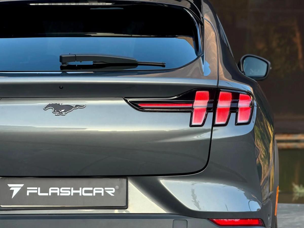 ford-mustang-mach-e-2024-eletrico-0cc