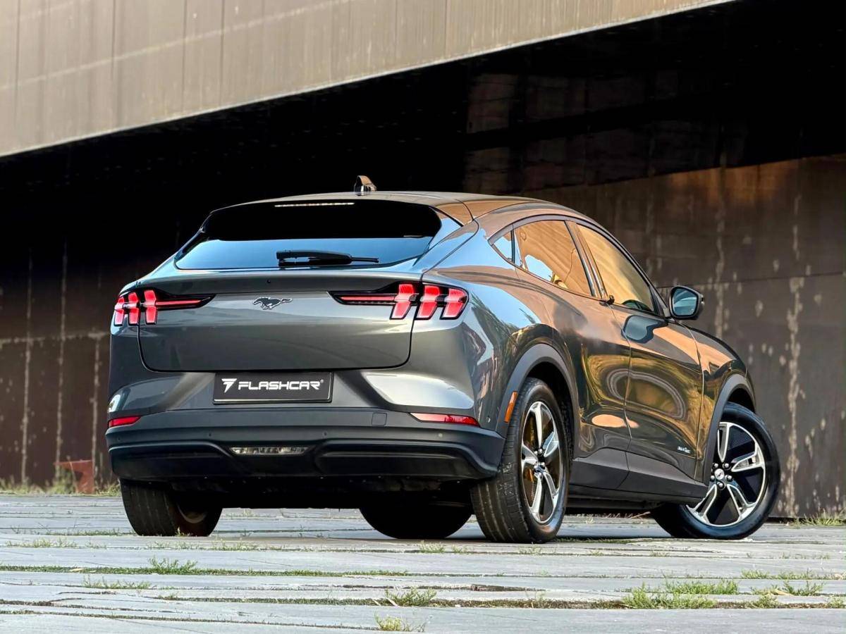 ford-mustang-mach-e-2024-eletrico-0cc