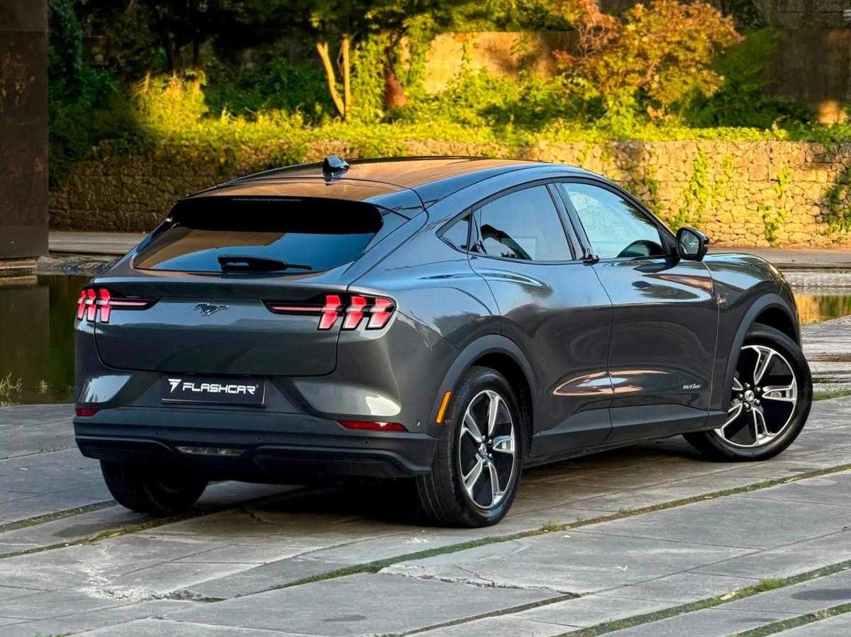 ford-mustang-mach-e-2024-eletrico-0cc
