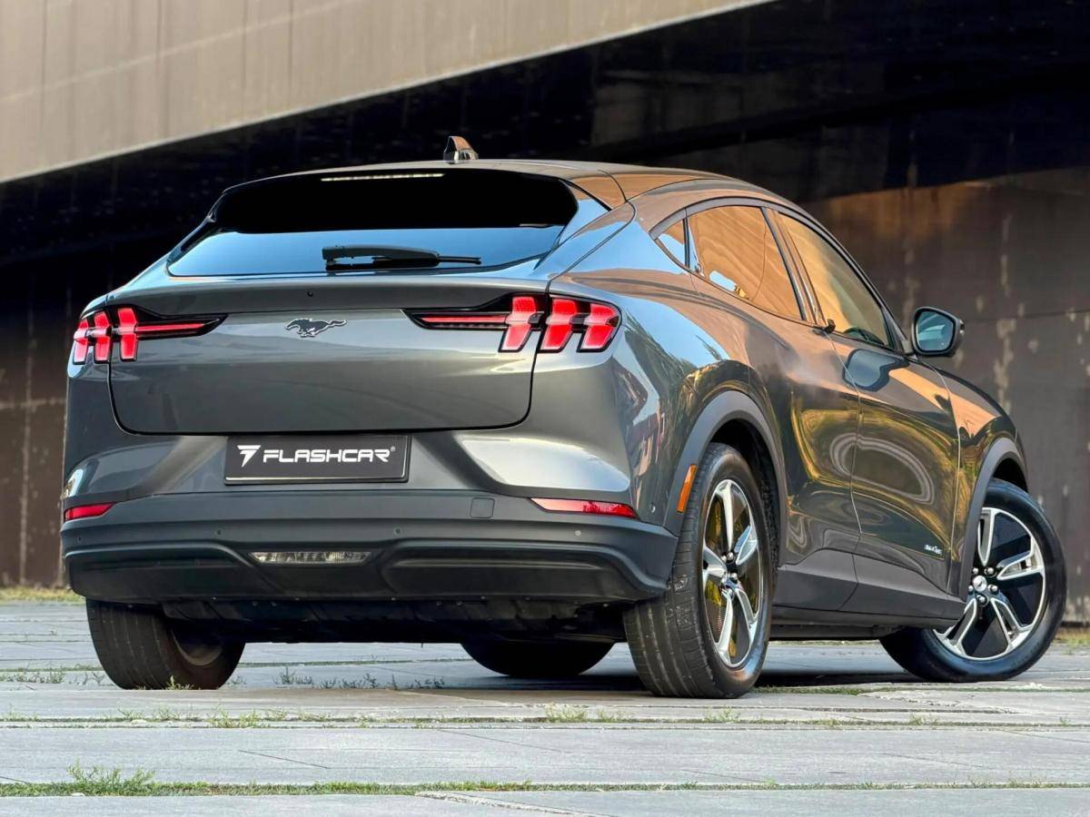 ford-mustang-mach-e-2024-eletrico-0cc