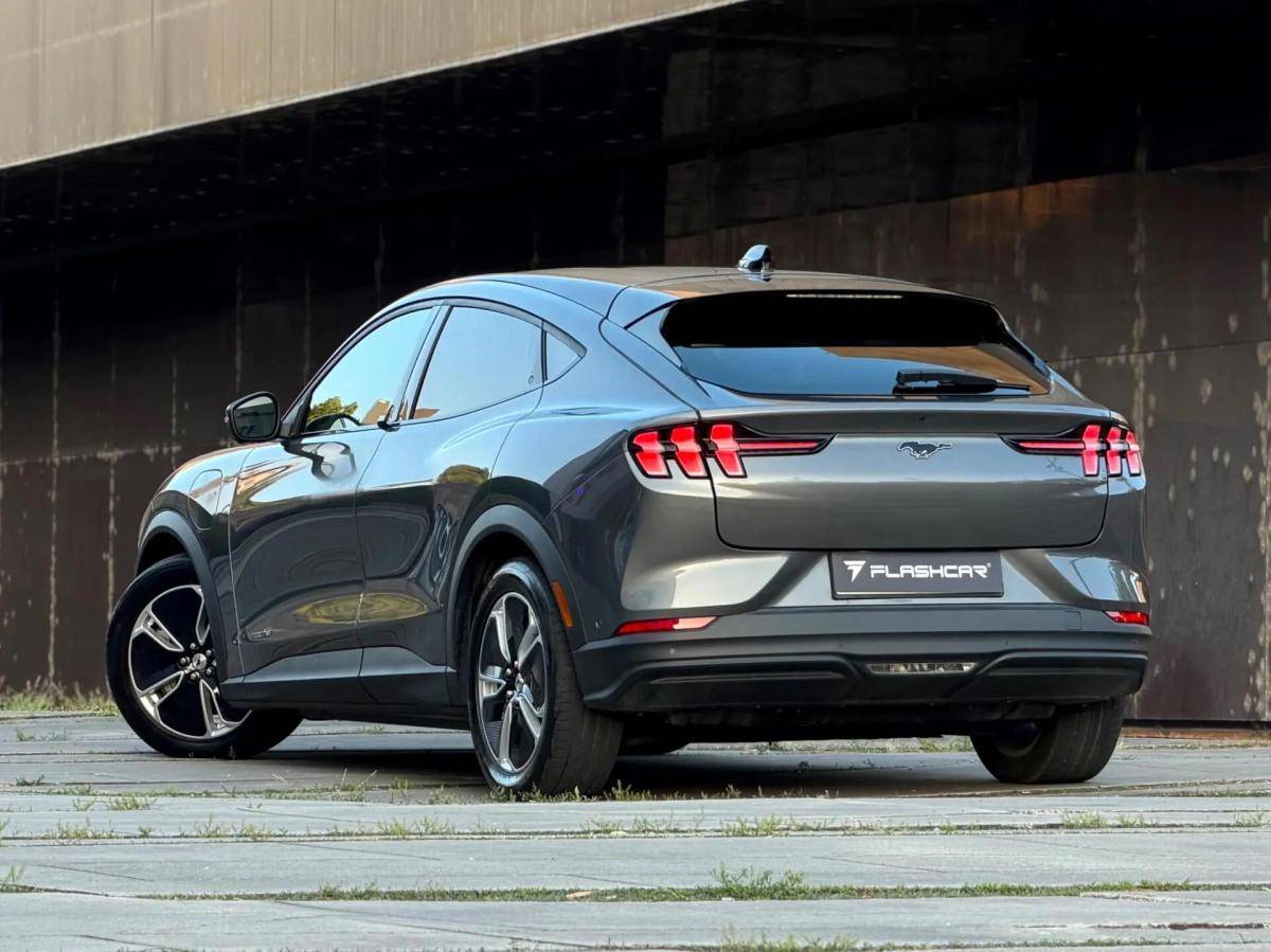 ford-mustang-mach-e-2024-eletrico-0cc
