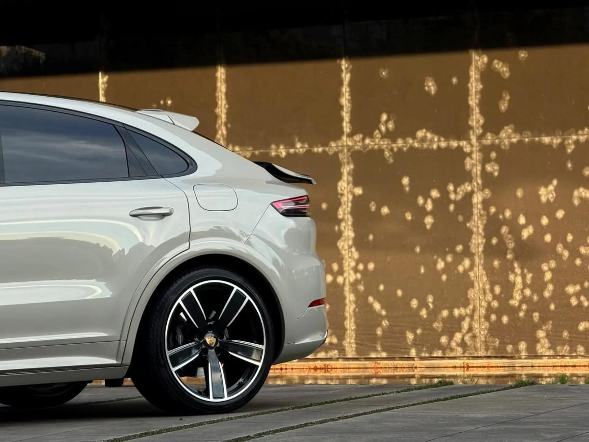 porsche-cayenne-2021-hibrido-a-gasolina-2995cc