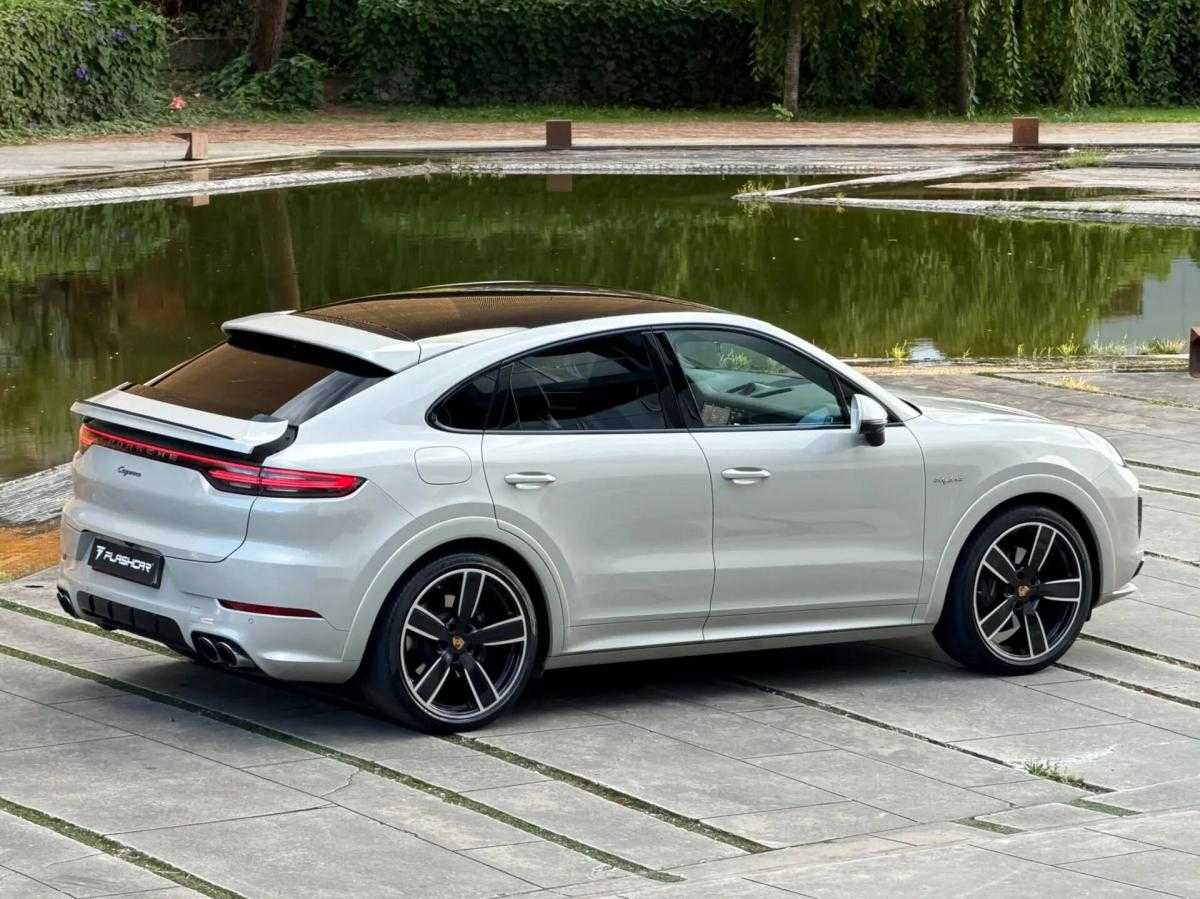 porsche-cayenne-2021-hibrido-a-gasolina-2995cc
