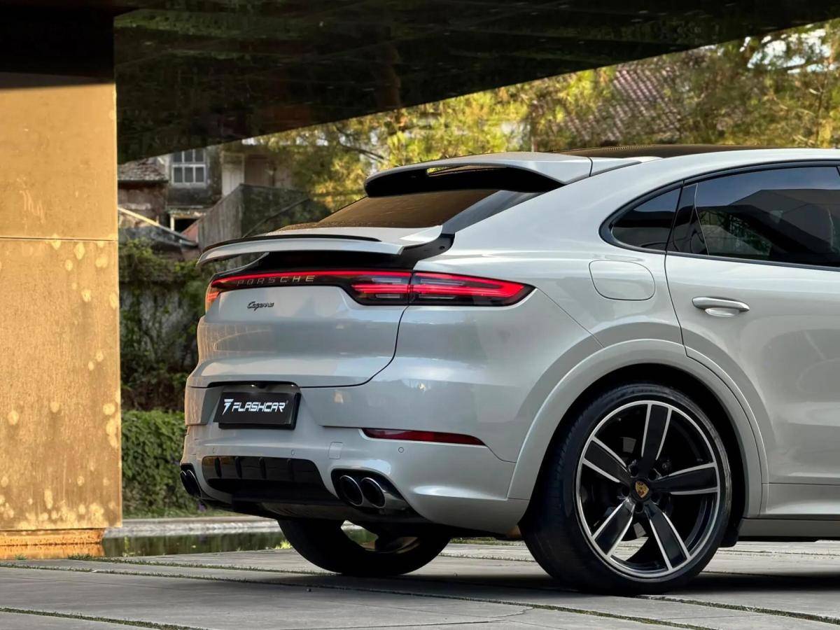 porsche-cayenne-2021-hibrido-a-gasolina-2995cc