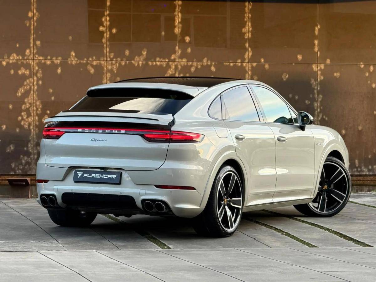 porsche-cayenne-2021-hibrido-a-gasolina-2995cc