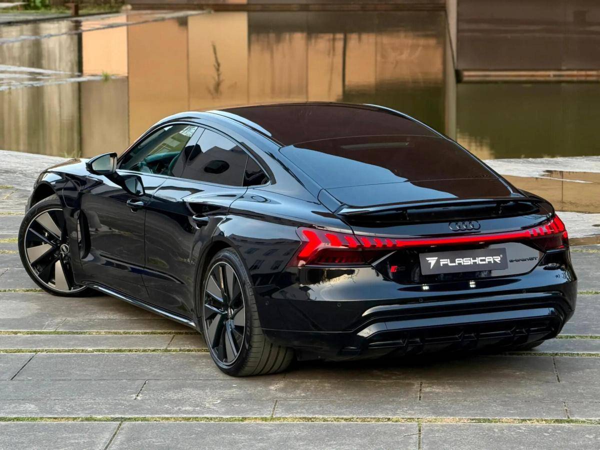 audi-e-tron-gt-2022-eletrico-0cc
