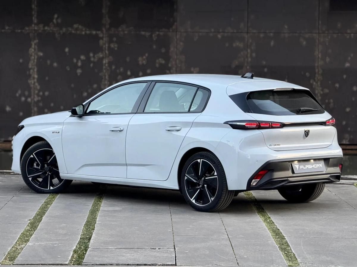 peugeot-e-308-2025-eletrico-0cc