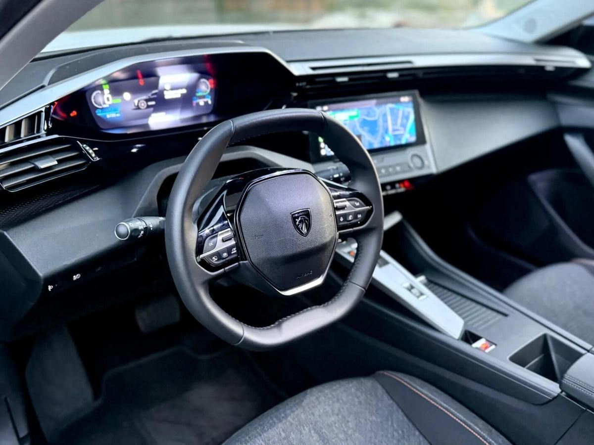 peugeot-e-308-2025-eletrico-0cc