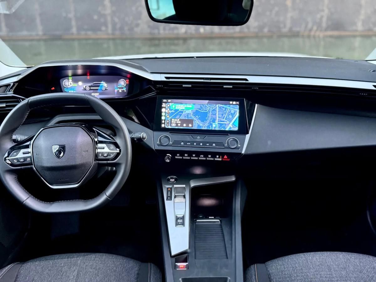 peugeot-e-308-2025-eletrico-0cc