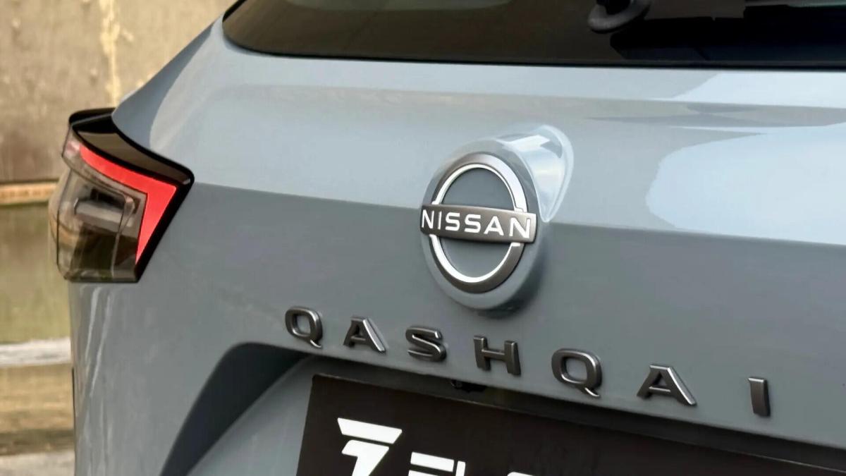 nissan-qashqai-2025-hibrido-a-gasolina-1332cc