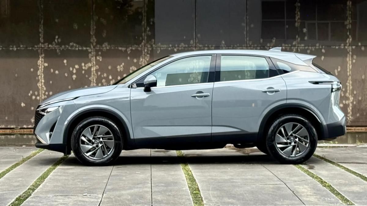 nissan-qashqai-2025-hibrido-a-gasolina-1332cc