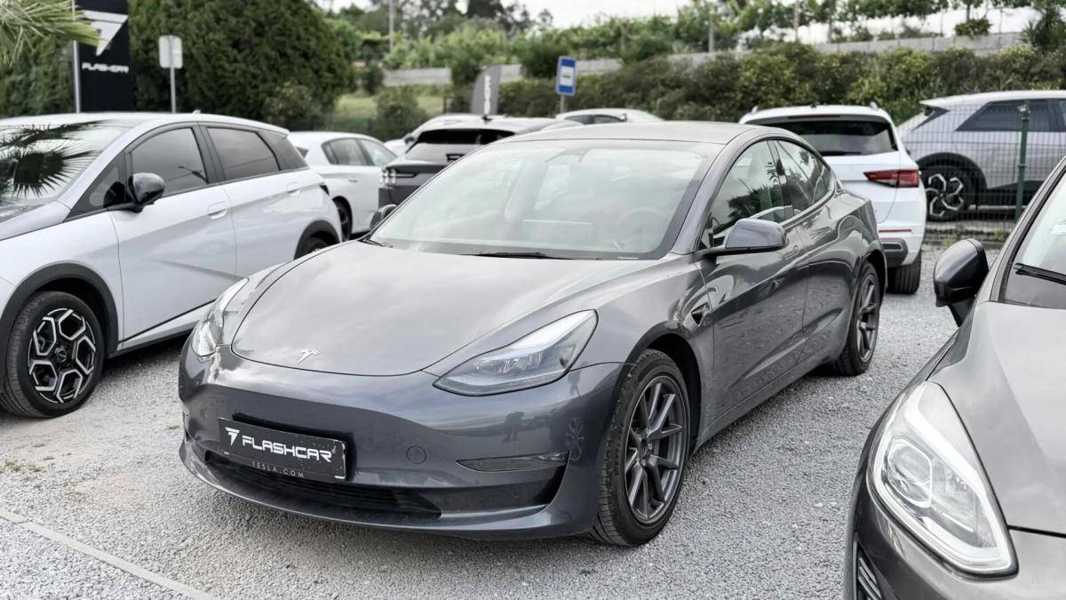 tesla-model-3-2022-eletrico-0cc