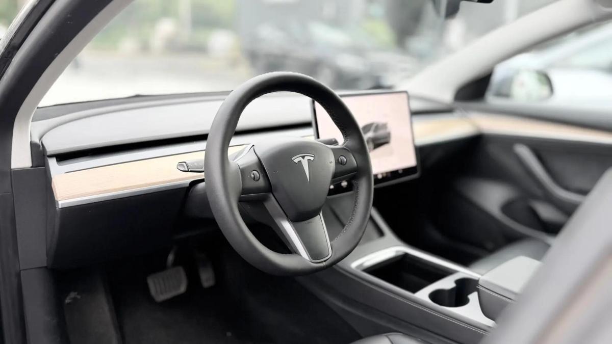 tesla-model-3-2022-eletrico-0cc