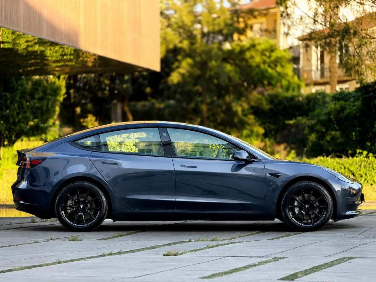 tesla-model-3-2022-eletrico-0cc