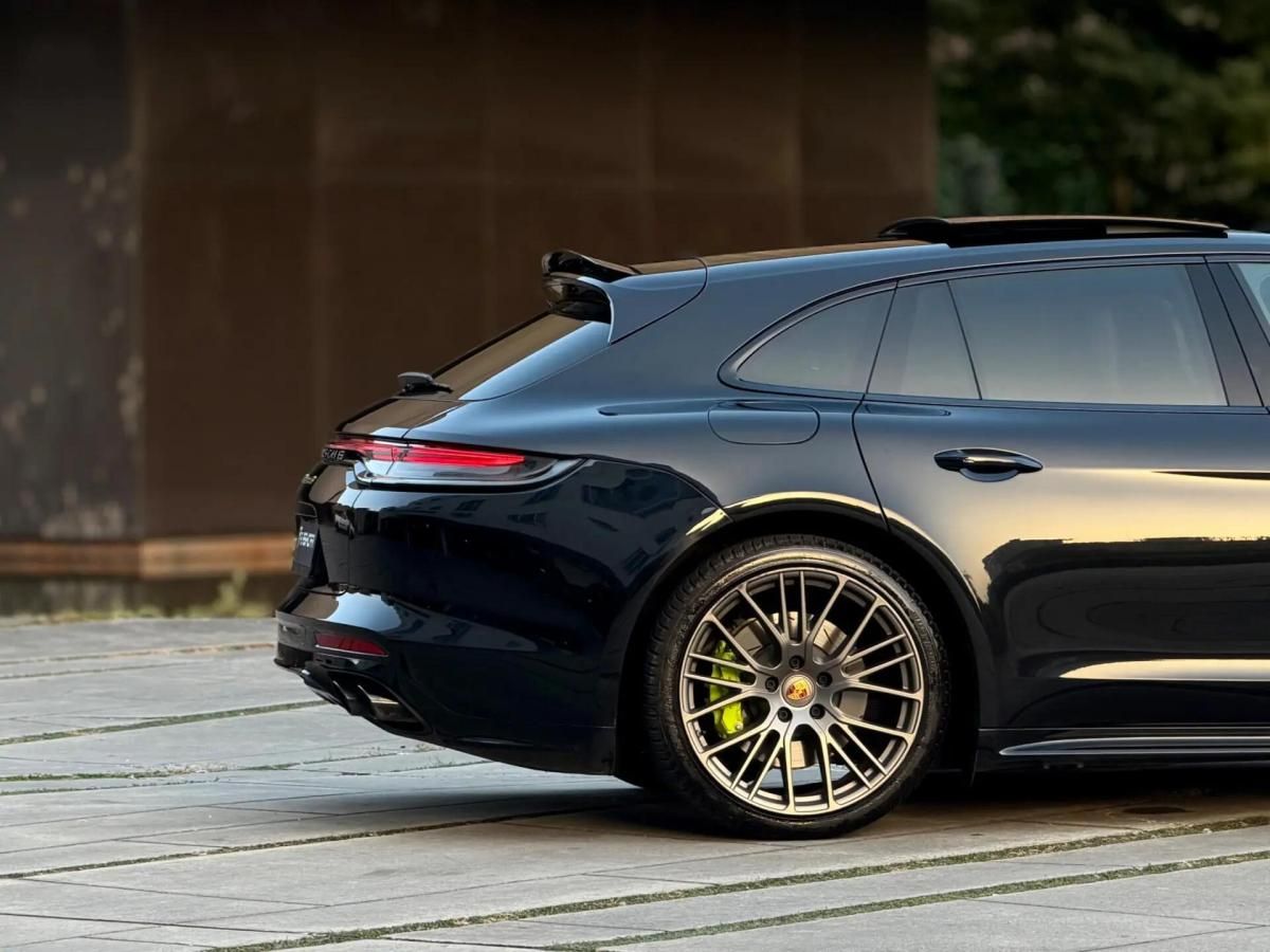 porsche-panamera-sport-turismo-2024-hibrido-a-gasolina-2894cc