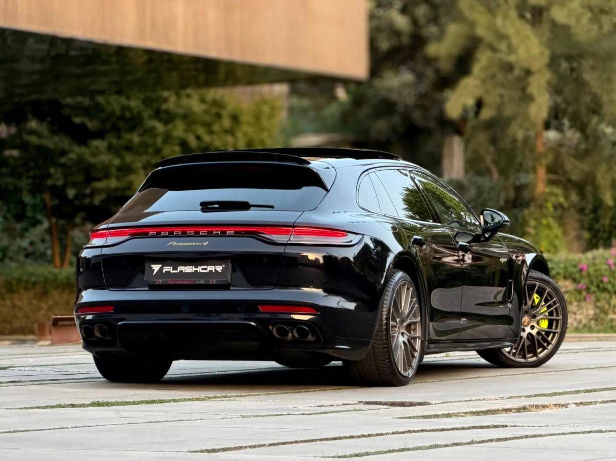 porsche-panamera-sport-turismo-2024-hibrido-a-gasolina-2894cc