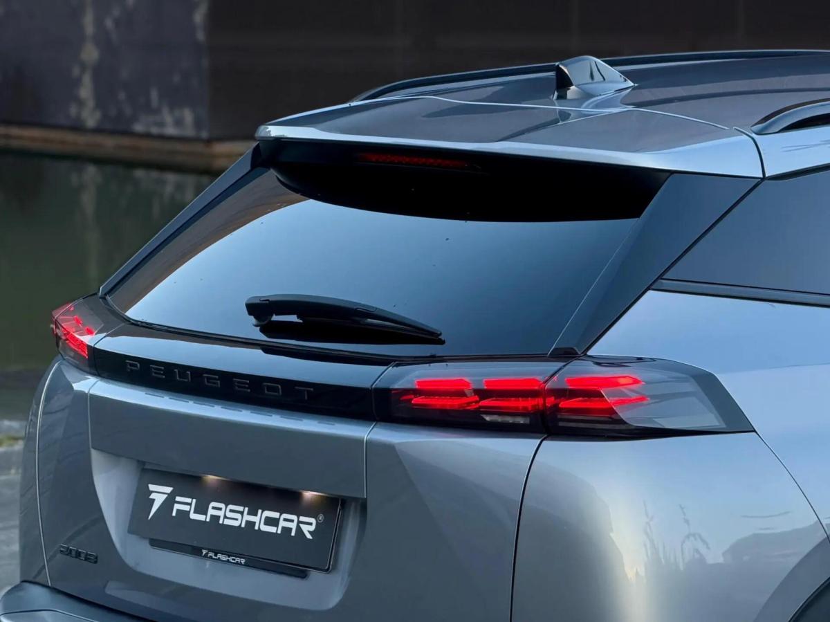 peugeot-2008-2024-gasolina-1199cc