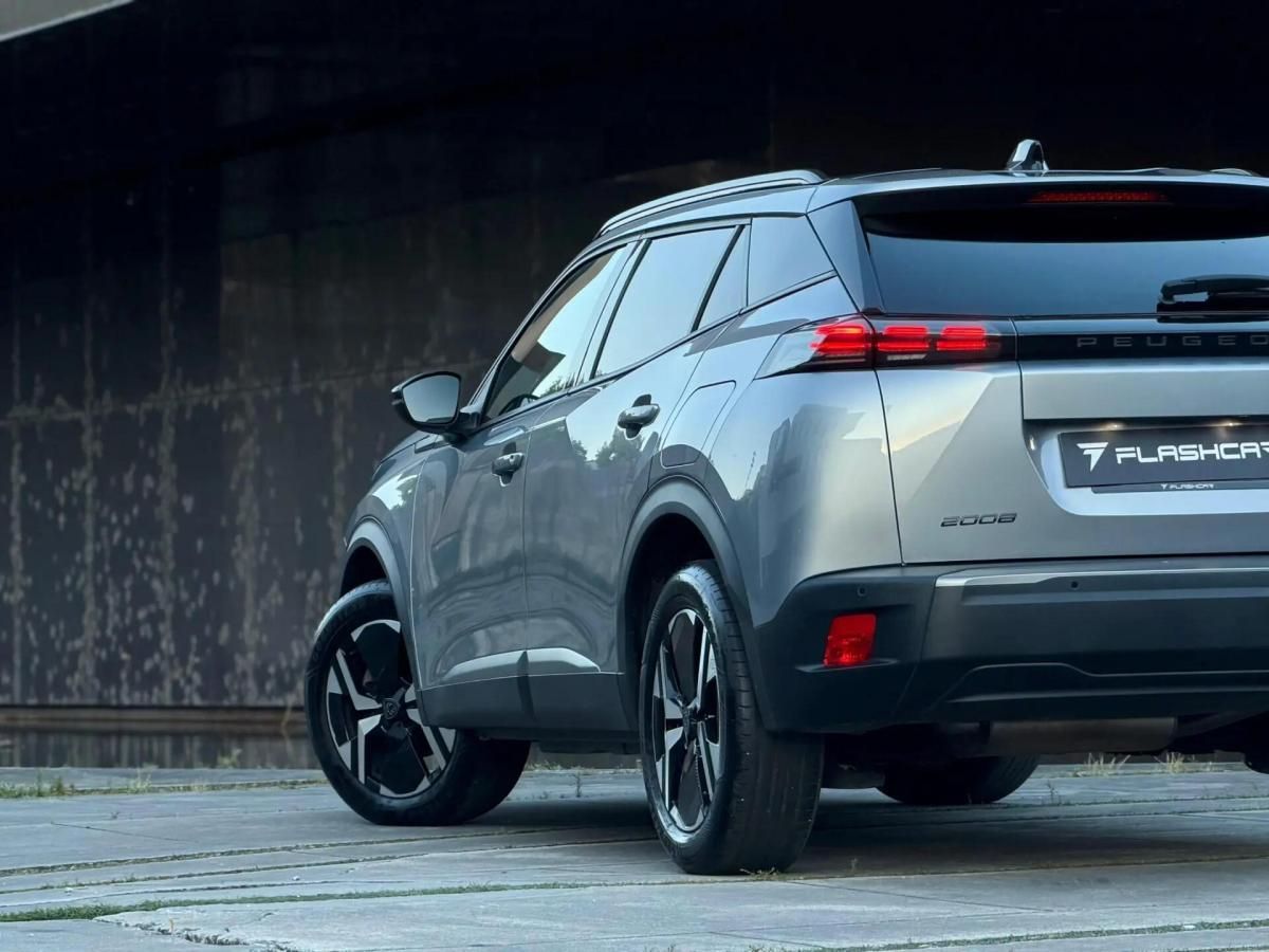 peugeot-2008-2024-gasolina-1199cc