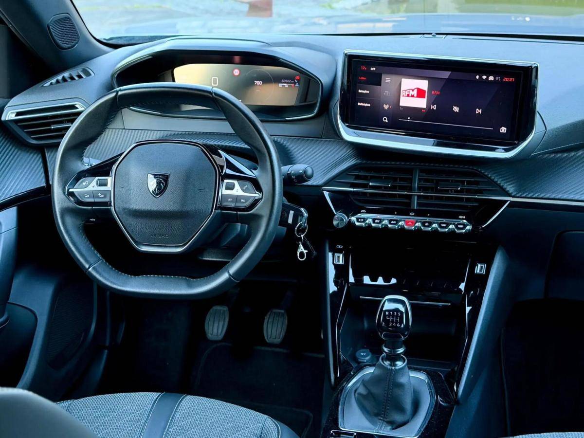 peugeot-2008-2024-gasolina-1199cc