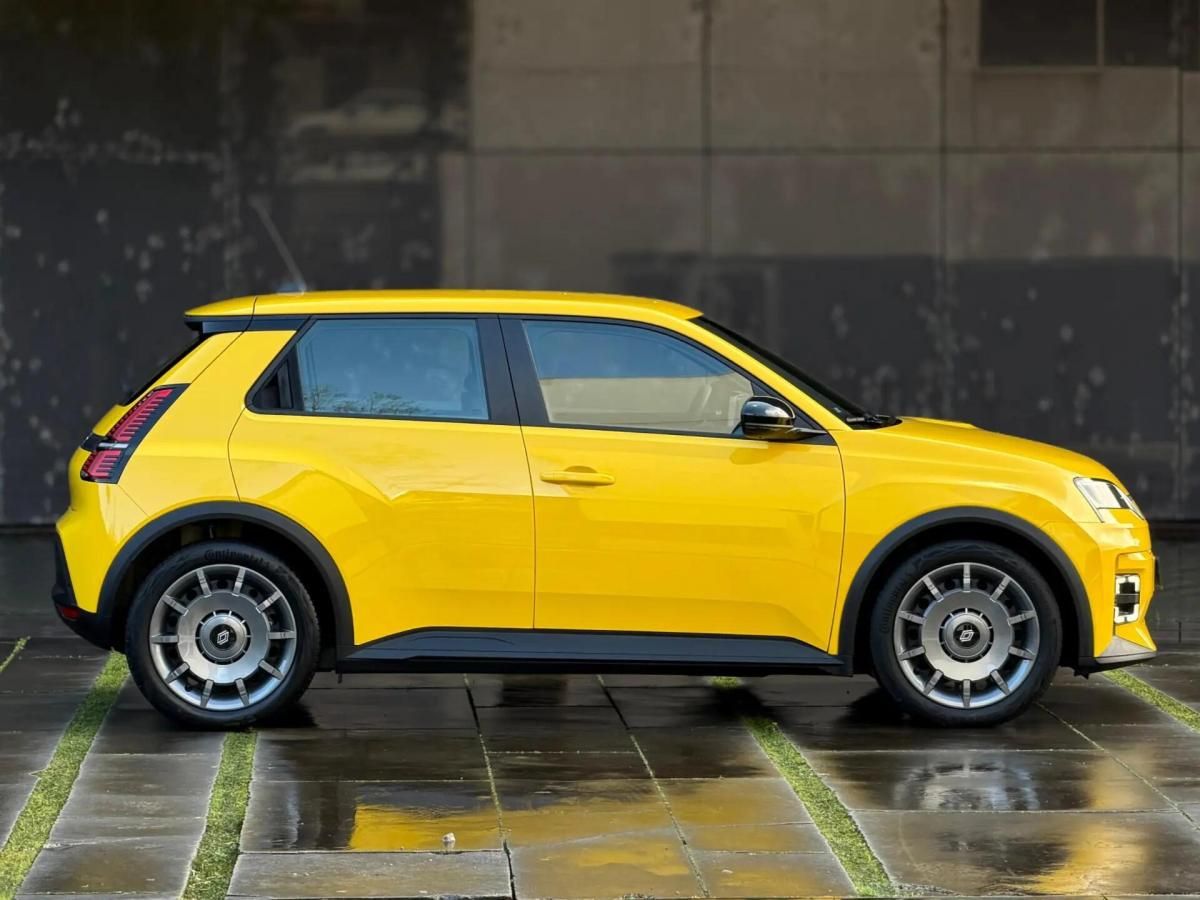 renault-5-e-tech-2025-eletrico-0cc
