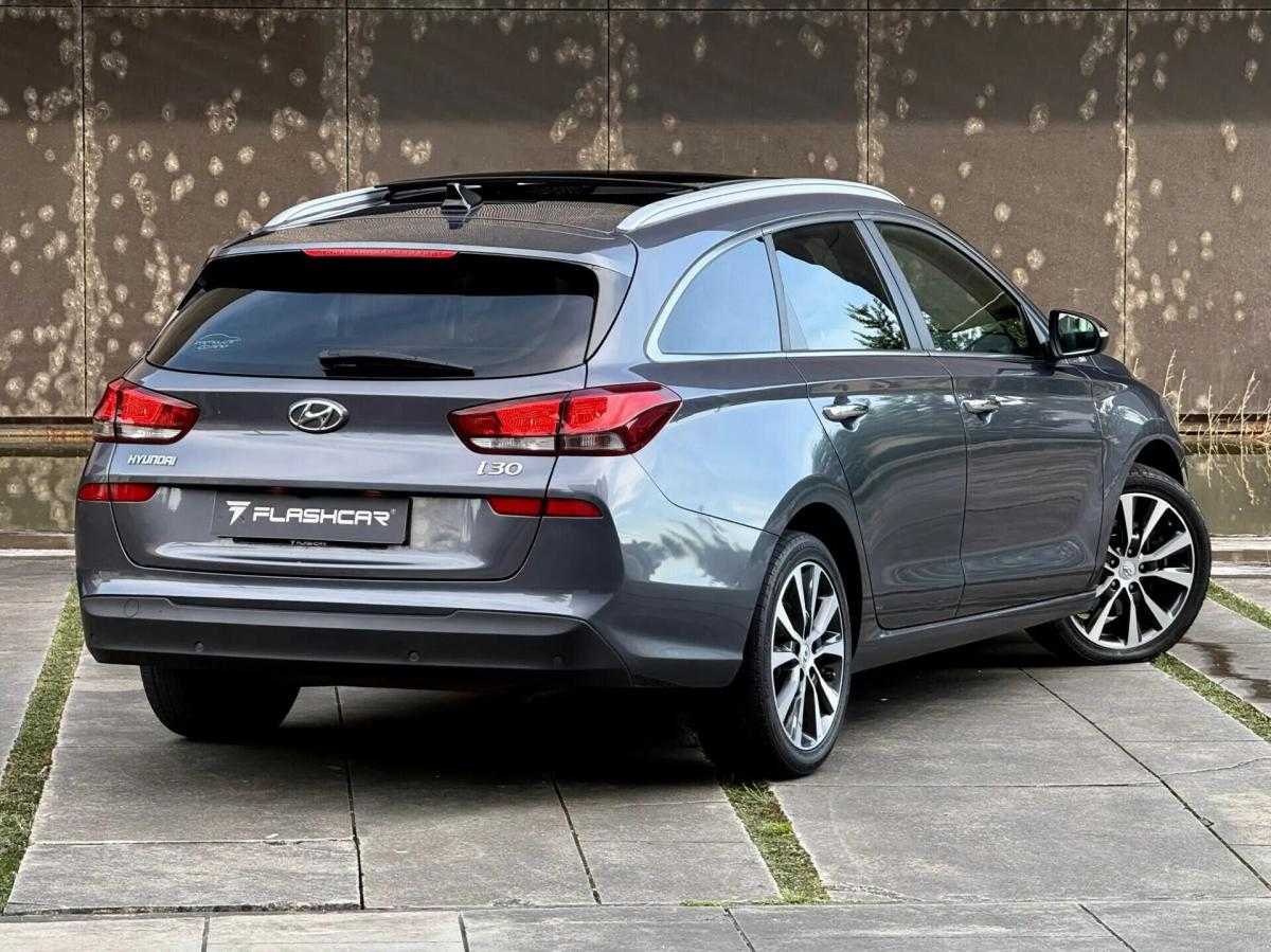 hyundai-i30-sw-2018-diesel-1598cc