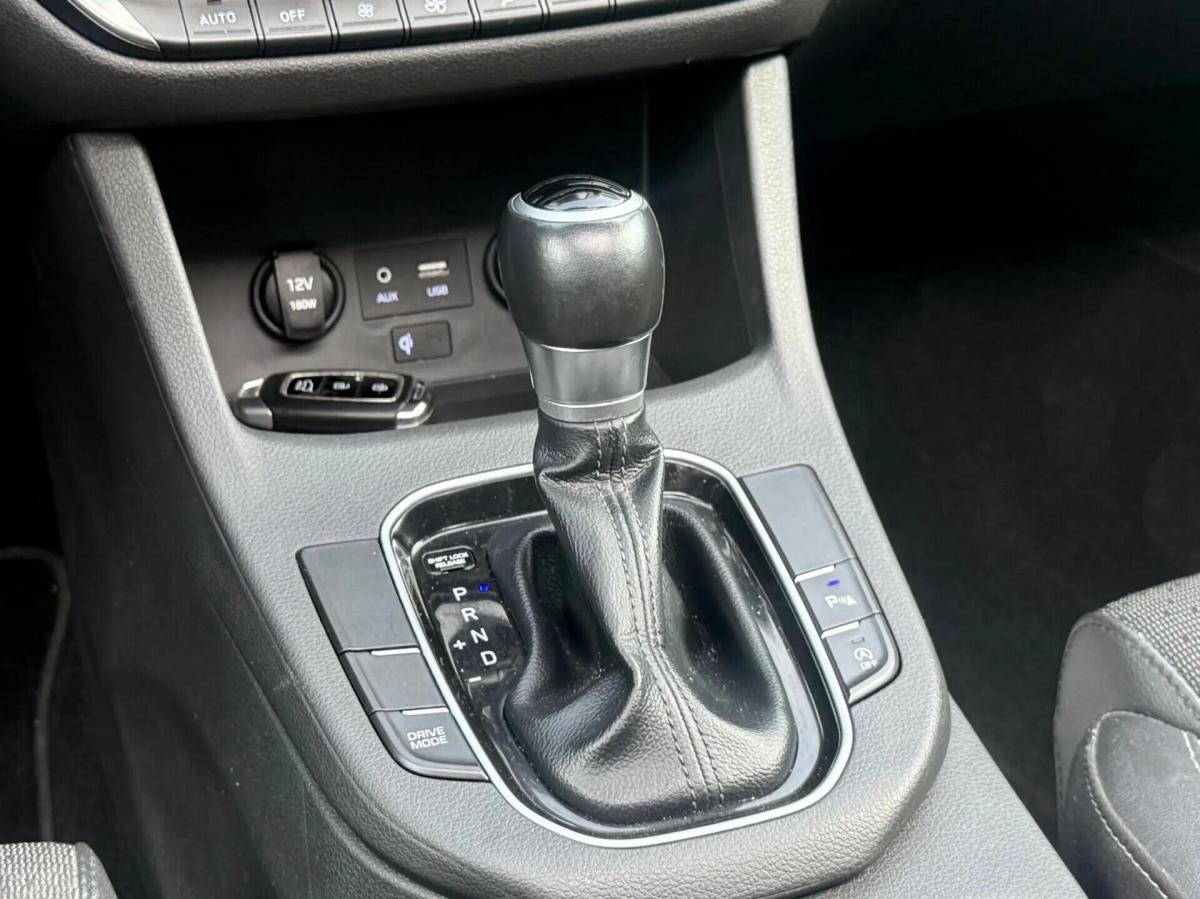 hyundai-i30-sw-2018-diesel-1598cc