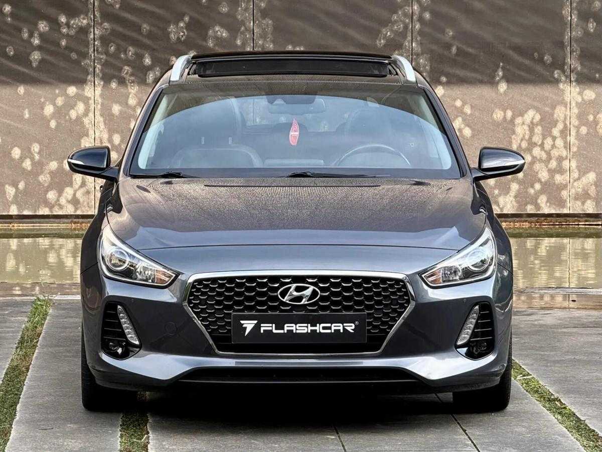hyundai-i30-sw-2018-diesel-1598cc