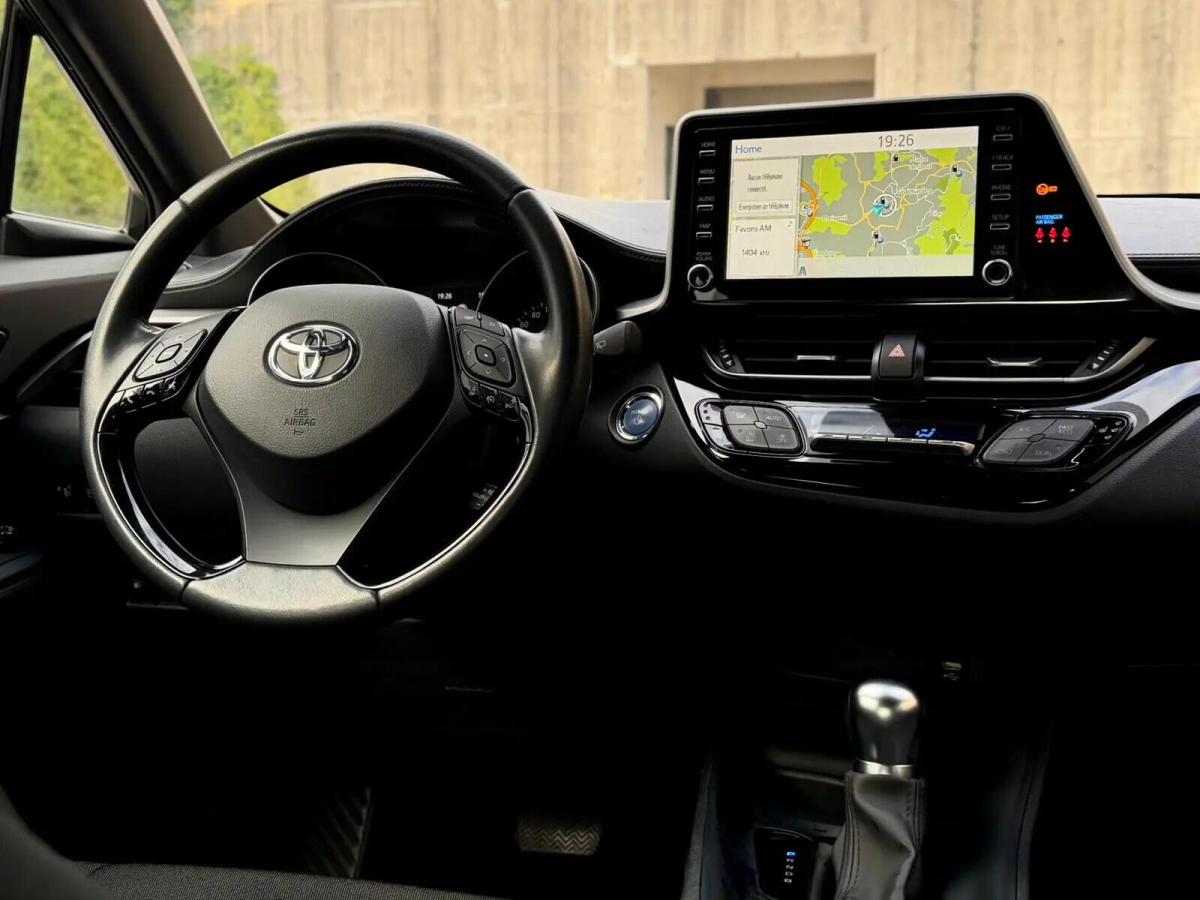 toyota-c-hr-2023-hibrido-a-gasolina-1798cc