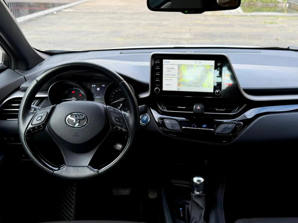 toyota-c-hr-2023-hibrido-a-gasolina-1798cc