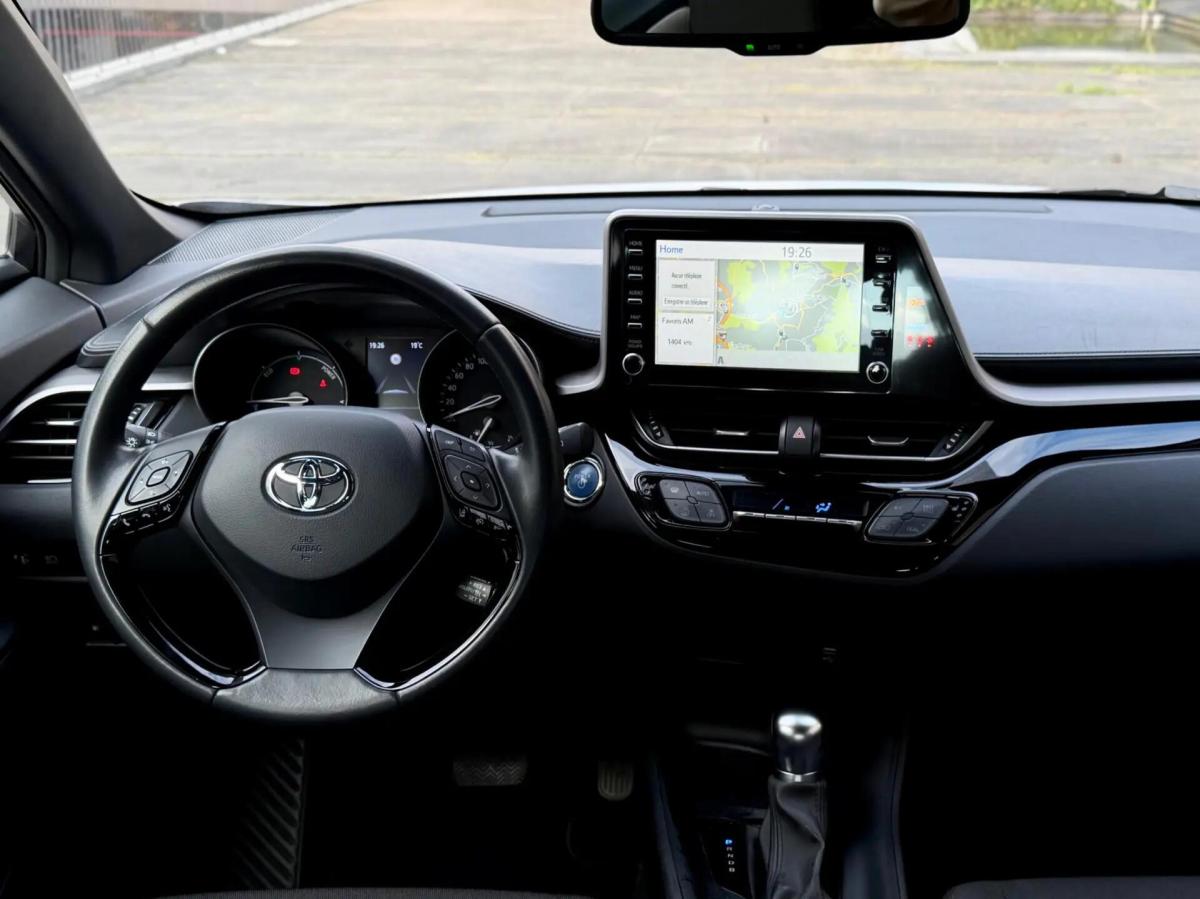 toyota-c-hr-2023-hibrido-a-gasolina-1798cc