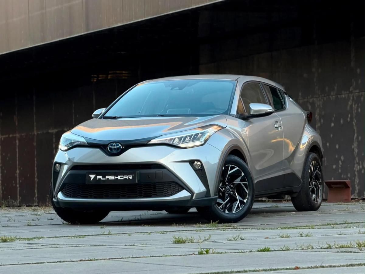 toyota-c-hr-2023-hibrido-a-gasolina-1798cc
