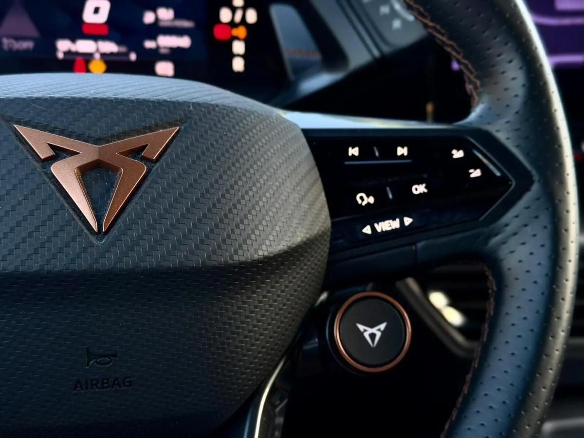 cupra-born-2023-eletrico-0cc