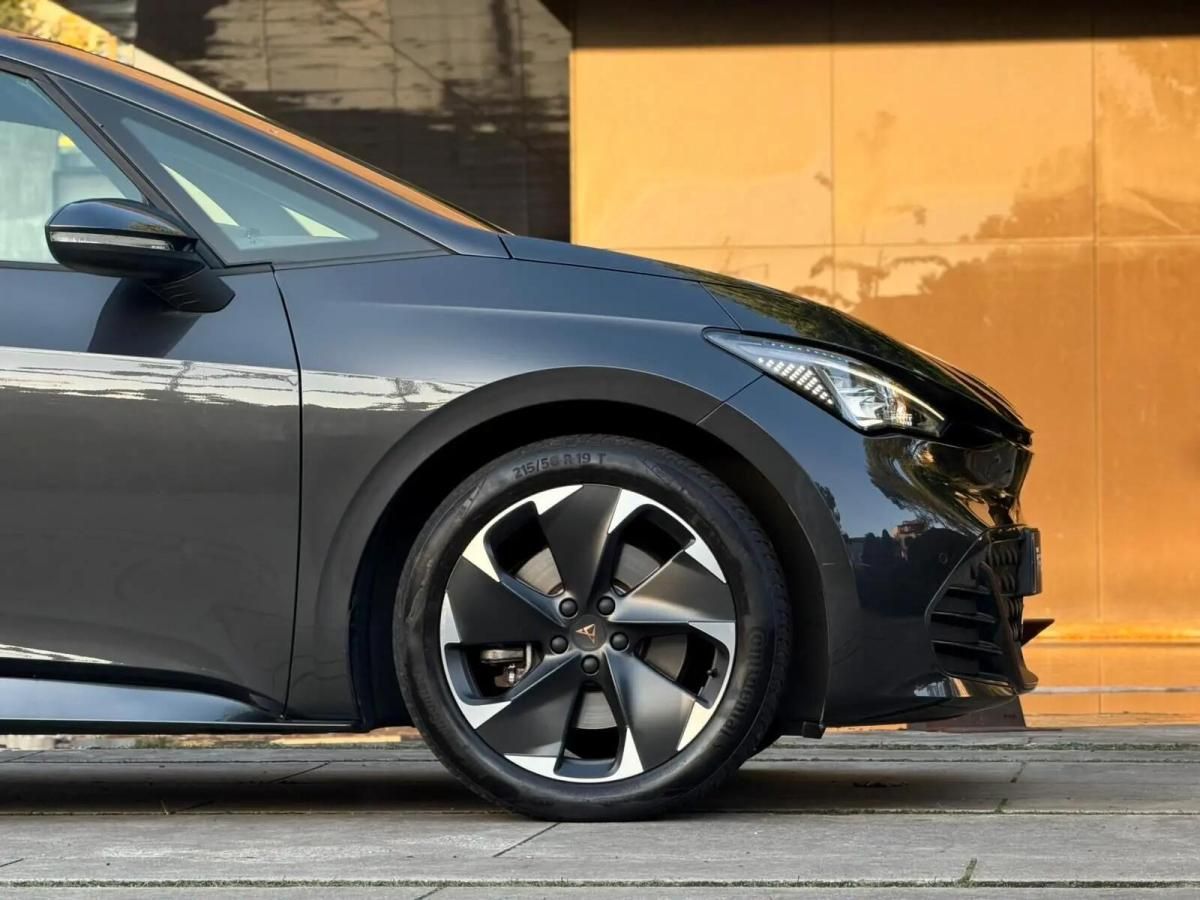 cupra-born-2023-eletrico-0cc