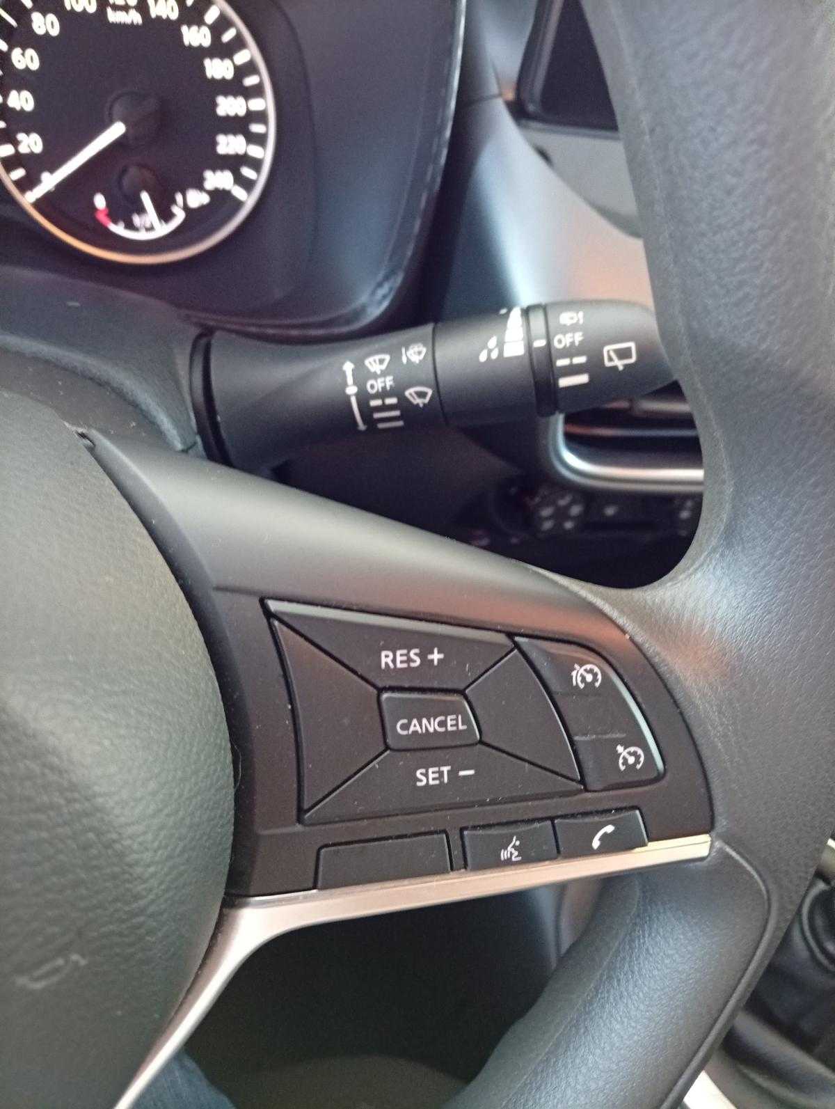 nissan-juke-2025-gasolina-999cc